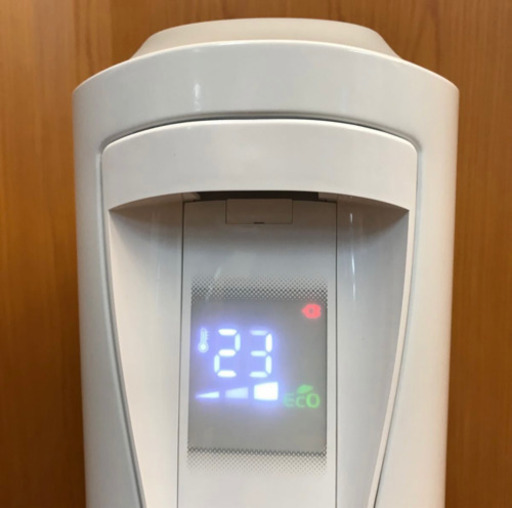 ★2019年製★美品★DeLonghi デロンギ デルカルドオイルヒーター RHJ75V0915-GY リモコン付き　ピュアホワイト（