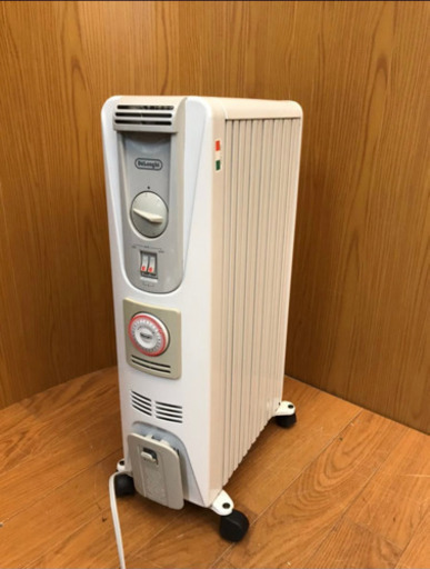 ★DeLonghi デロンギ　オイルヒーター 071221TEC イタリア製（C615）AKARI