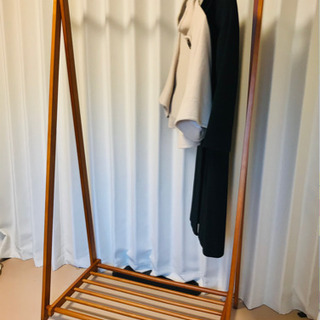 木製洋服ハンガー・美品です