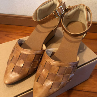 新品レディース★アンクルストラップパンプス⭐︎ベージュの画像