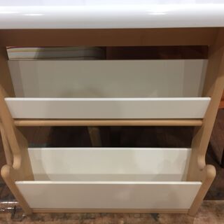 ニトリ（NITORI）　ブックラック付ベンチダイニング4点セットの画像