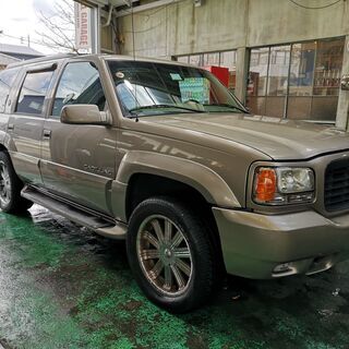 キャデラック　エスカレード　オートローン　現車確認　大歓迎！　全...