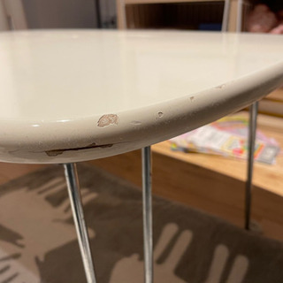 折り畳みテーブル　白の画像