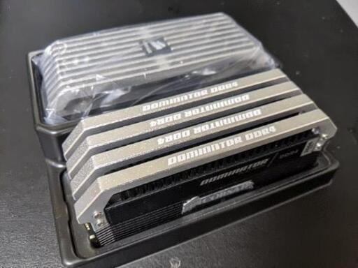 DDR4メモリー