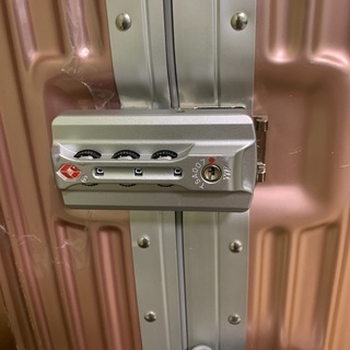 スーツケースの画像