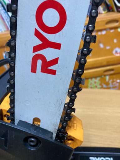RYOBI  チェーンソー　CS-2501