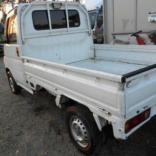 アクティ軽トラック2WD車　三方開 ５速 ２０２２年９月まで車検付きの画像