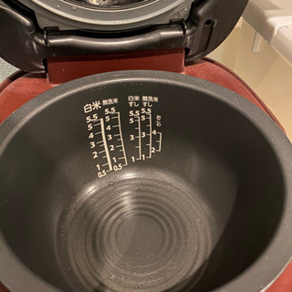 値下げしました！【急募】東芝　真空IH炊飯器　rc10vrlの画像