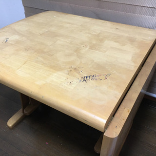 【お譲り先決定済】ダイニングテーブル　2/1以降引き取り可能な方！の画像