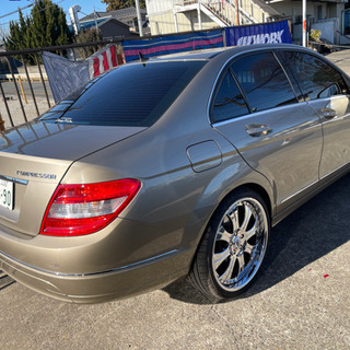 カスタム US仕様 20インチ C200 スーパーチャージャー w204 USDMの画像