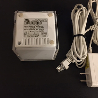 au HOME SPOT CUBE /wifi ルーターの画像