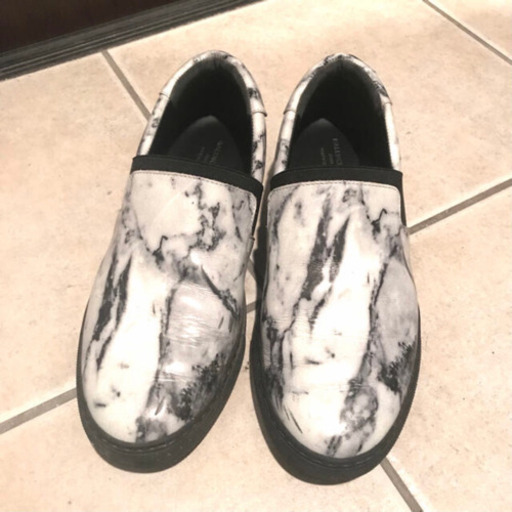 バレンシアガ　シューズ23.5