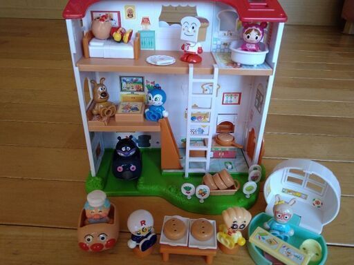 アンパンマン　パン工場ハウス