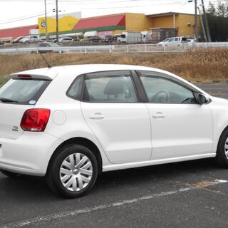 フォルクスワーゲン ポロ TSIコンフォートライン BMT 車検令和4年6月までの画像