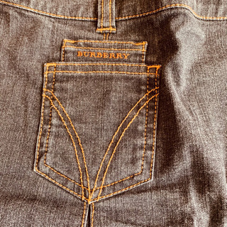 Burberry デニムスカート　黒　サイズ130の画像