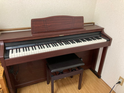 ローランドの電子ピアノ