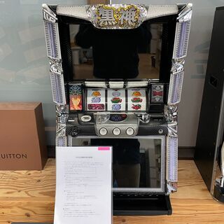 5000円値下げ！【超美品！】スロット台 黒神 鍵 取説付きの画像