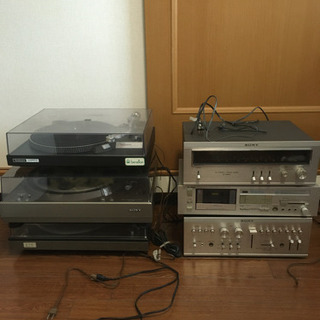ジャンク品　古いターンテーブル、カセットデッキなど