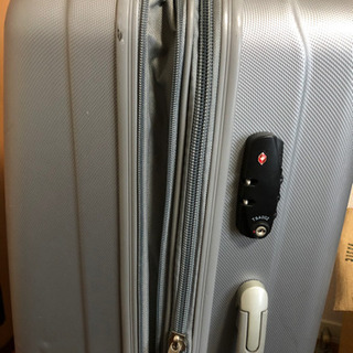 キャリーケース　スーツケース　LLサイズ　大　旅行の画像