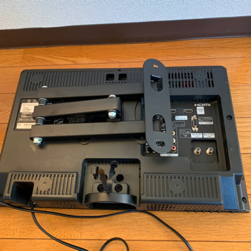 19型 液晶テレビ L19-H07 Wooo 壁取り付け用の専用バーあり！