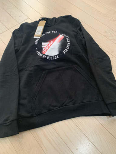 adidasレディースパーカー