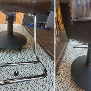 【中古】スタイリングチェア　ビューティガレージ　ヴィンテージブラウン（茶色）BULINO（ブリーノ）美容室椅子の画像