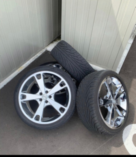 【値下げ】ファブレス　メッキホイール　18インチ　pcd100 4本タイヤ付き