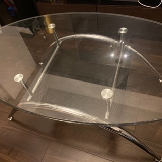 ガラステーブル