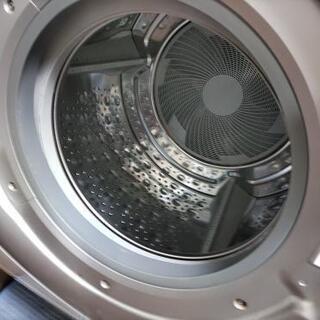 ドラム式電気洗濯乾燥機の画像
