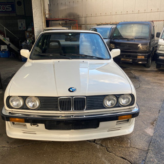ＢＭＷ ３シリーズ　Ｅ３０　２ドアクーペ　ローダウン　アルピナ１６インチアルミ！！　の画像