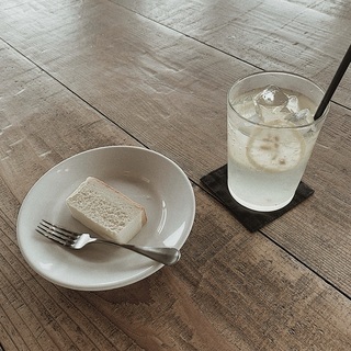 一緒にカフェ行ける方☕*°（ペット同伴可♡） - 友達