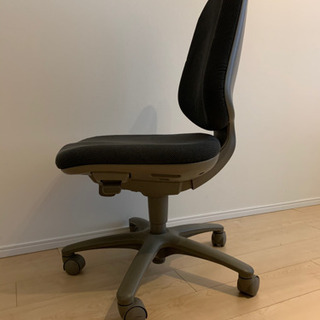 無料　岡村製作所オフィスチェア　エルゴノミクスチェアの画像