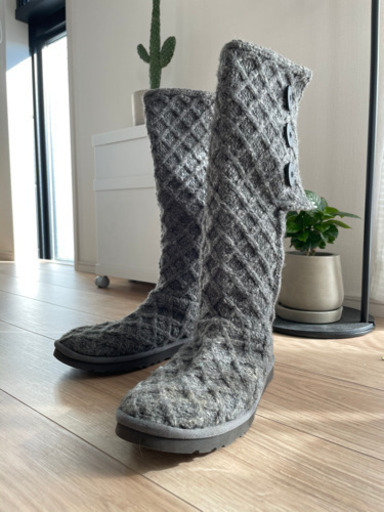 【UGG】ニットブーツ・グレー25cm