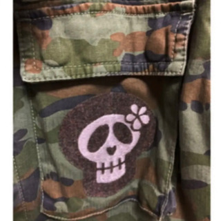 美品　LEONジローラモ監修　ジミーズチャーマー迷彩　スカル　ファージャンパーの画像