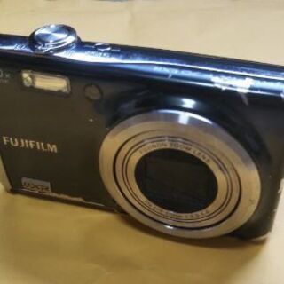 デジタルカメラ FinePix F70EXR【ジャンク】
