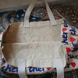 Cherトートバッグの画像