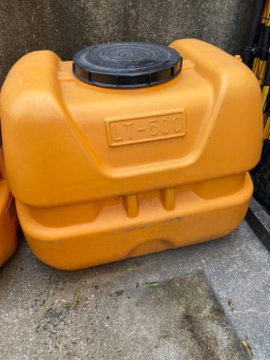 貯水タンク 給水 肥料 消毒 500リットル