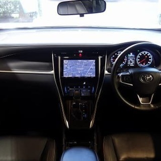 2014年式のハリアーエレガンス💖この車両をお探しの方も多いはず🟡🟡の画像