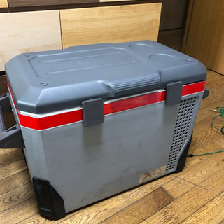 エンゲルクーラーボックスの画像