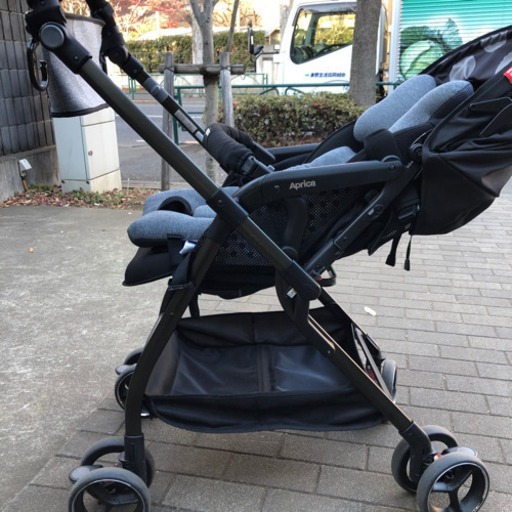 aprica アップリカ  オプティア　ベビーカー