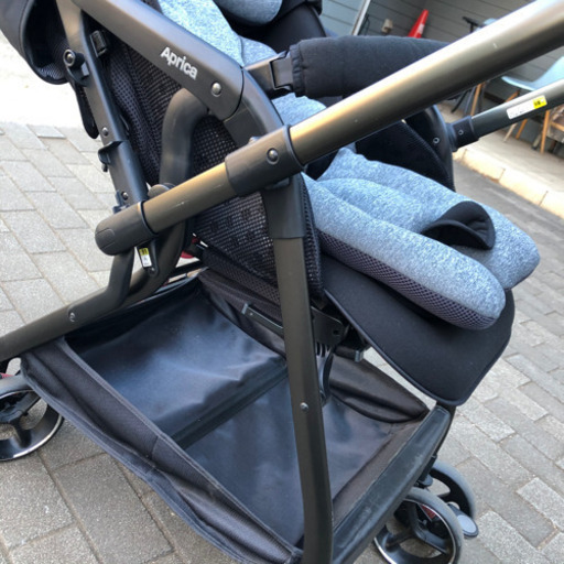 aprica アップリカ  オプティア　ベビーカー