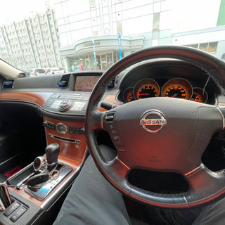フーガ　350GT 4WD の画像