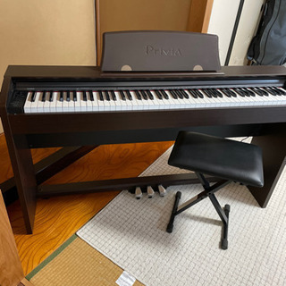 電子ピアノ