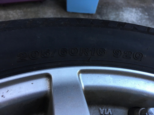 ホイール付きスタッドレスタイヤ