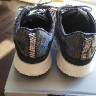 【adidas】超美品アルファバウンス27.5cm送料込の画像
