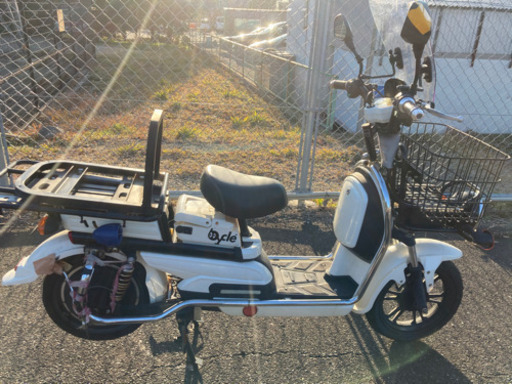 電動スクーター　bycle バイクル　キー有り　不動　書類有り