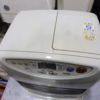 C044　ダイニチ　ブルーヒーター　石油ファンヒーター　主に～１０畳 　  型番FW-323の画像