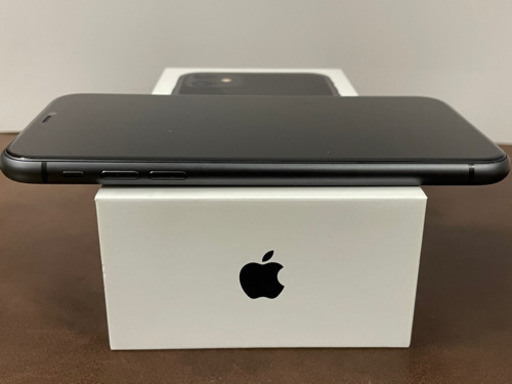【2/6値下げ更新】iPhone11 128GB SIMフリー ブラック 美品