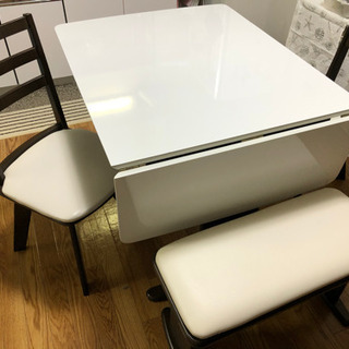 ダイニングテーブルセット