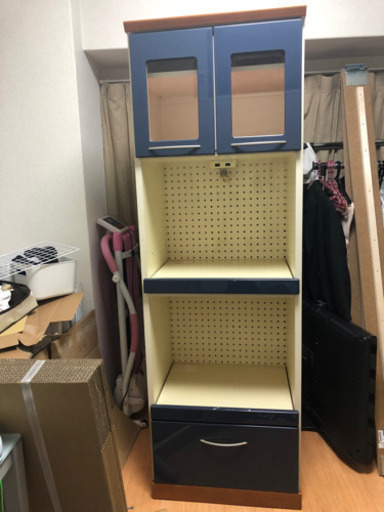 食器棚！！格安です！